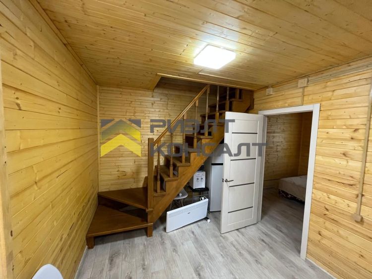 Дом, 57м², 10 соток, 2 этажа, 2 комн., стены: Металл миниатюра 3