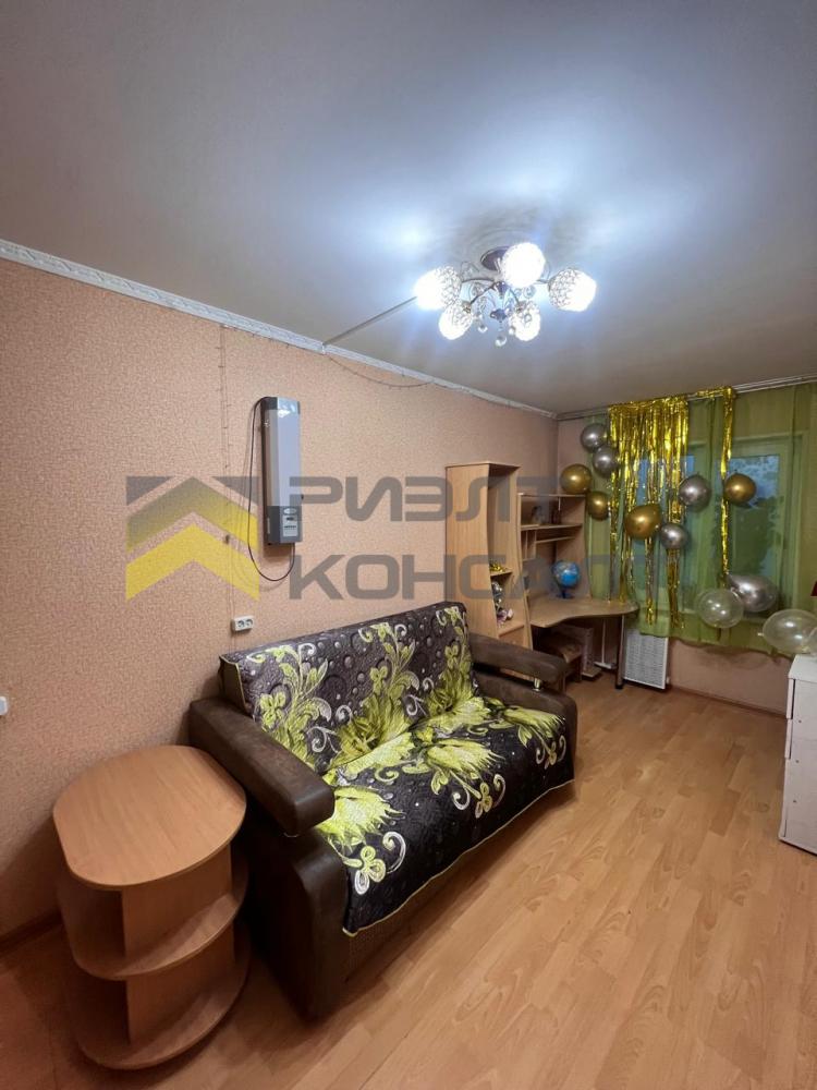 2-комн. квартира, Вторичка, 45м², 4/5 этаж