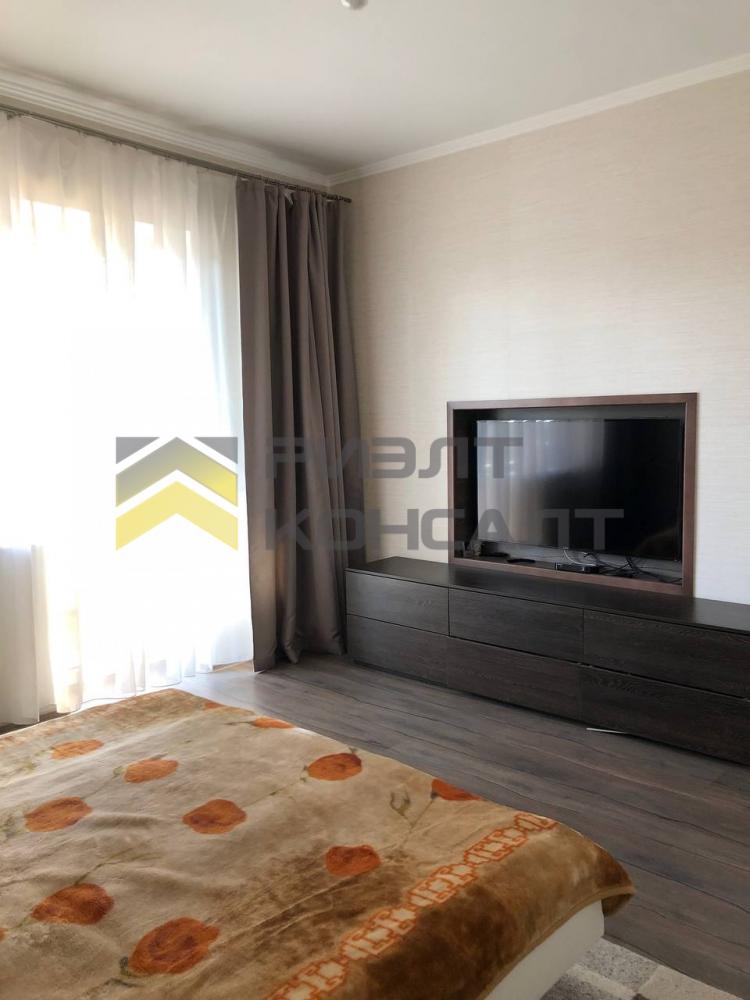 Коттедж, 380м², 20 соток, 3 этажа, 8 комн., стены: Кирпич миниатюра 10