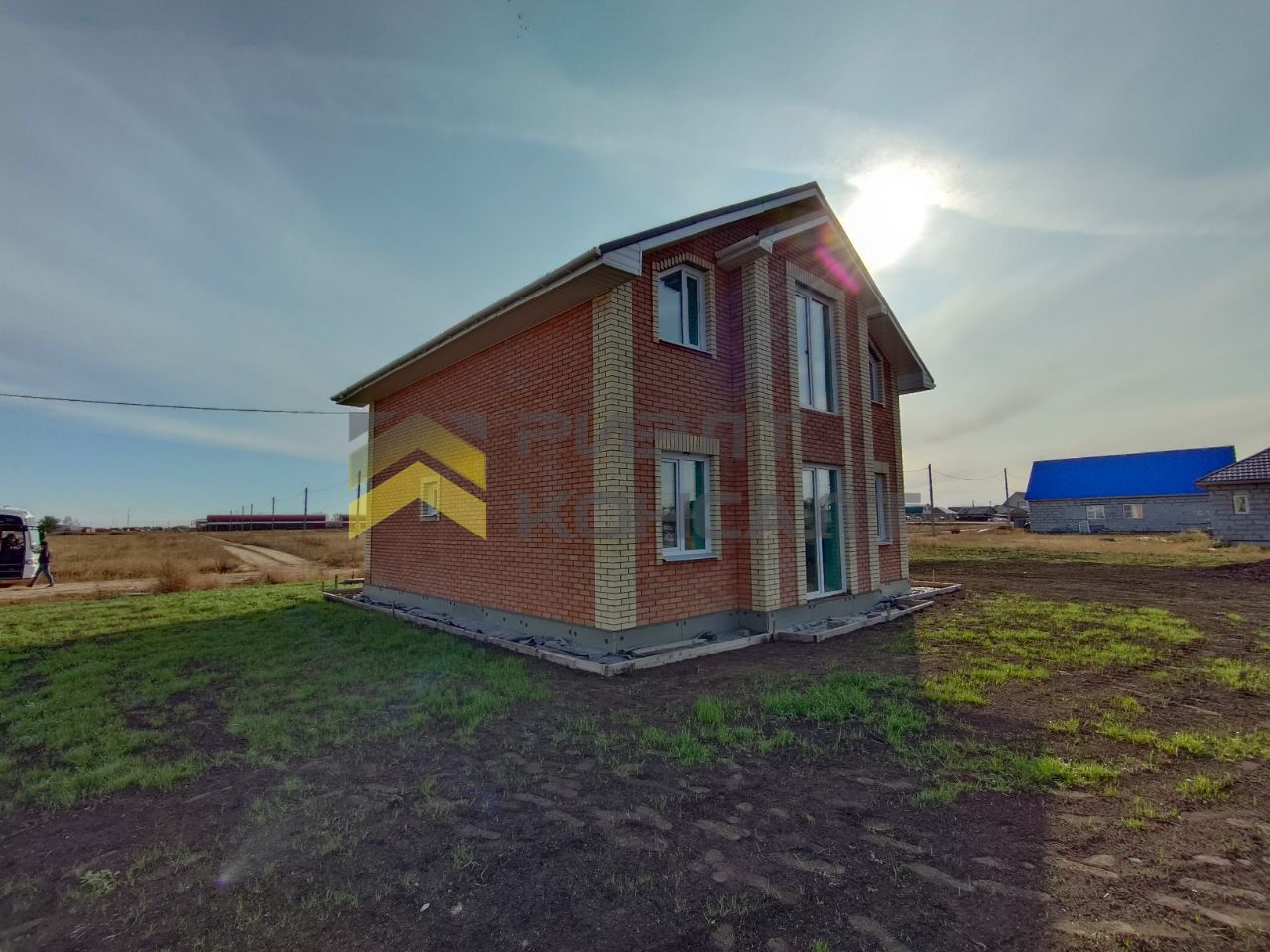 Дом, 137м², 8 соток, 2 этажа, 4 комн., стены: Газоблоки миниатюра 5