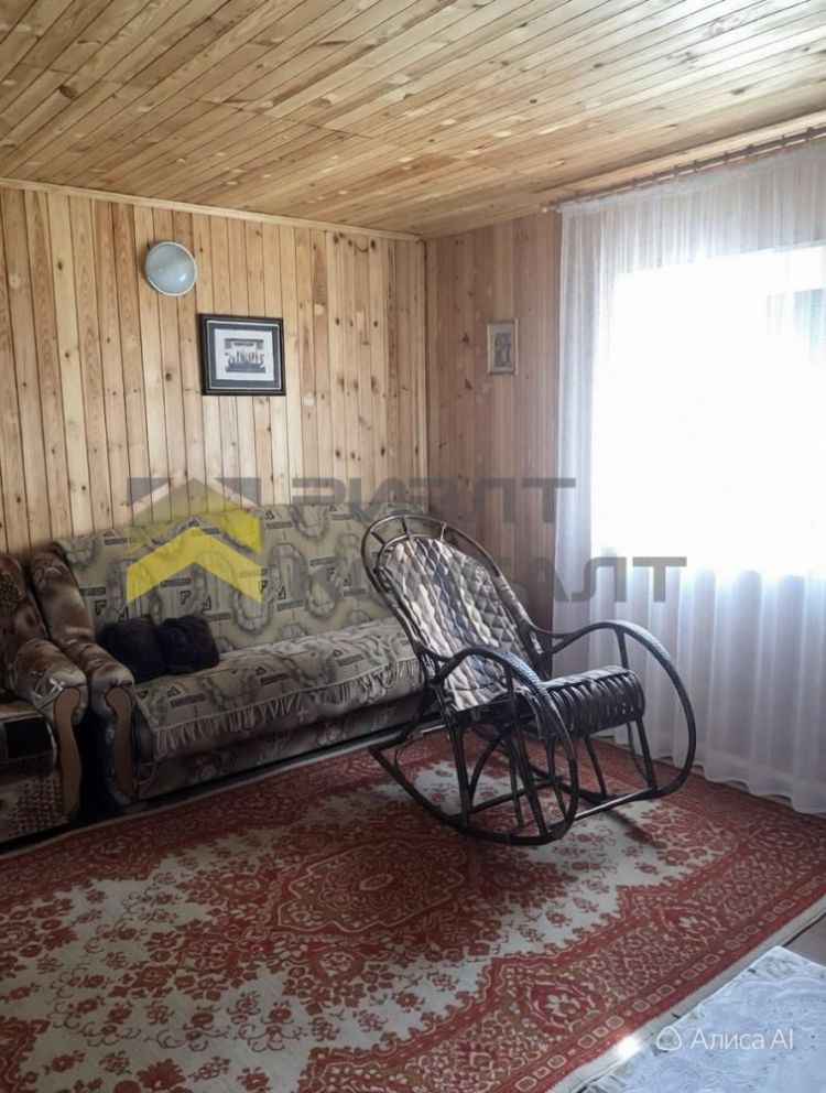 Дача, 50м², 4.60 соток, 3 этажа, 3 комн., стены: Кирпич миниатюра 18