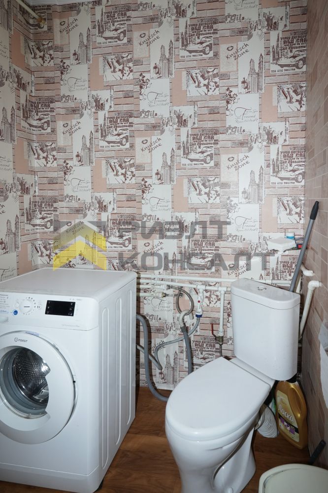 Дом, 230.50м², 5.20 соток, 2 этажа, 4 комн., стены: Кирпич миниатюра 21