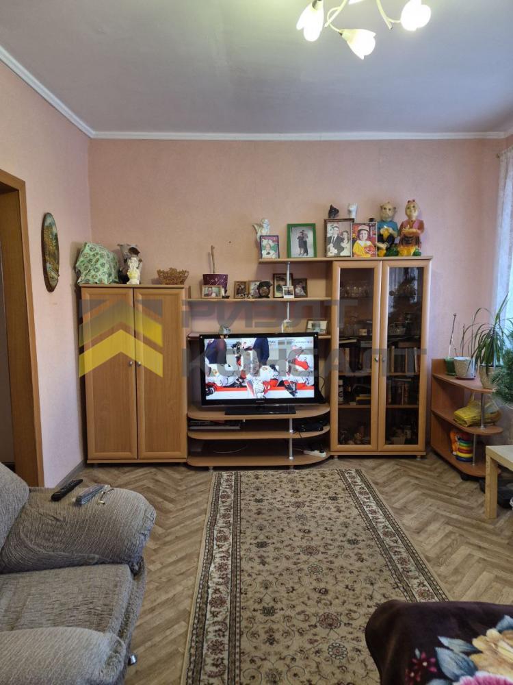 Дом, 58.90м², 4 соток, 1 этаж, 3 комн., стены: Кирпич миниатюра 8