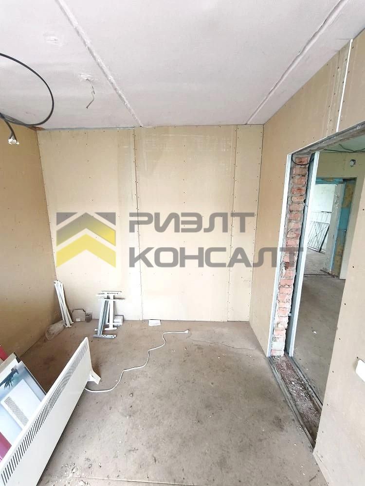 3-комн. квартира, Вторичка, 105.50м², 1/4 этаж миниатюра 7