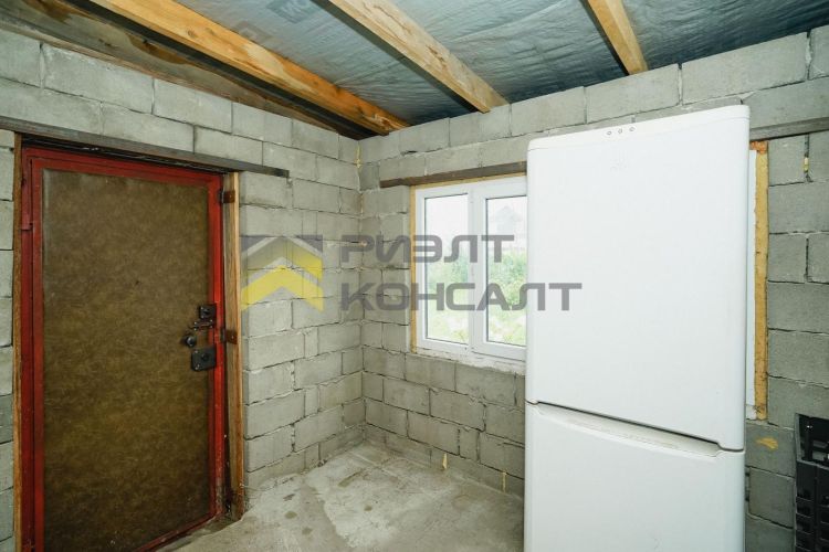 Дом, 63м², 10 соток, 2 этажа, 2 комн., стены: Бревно миниатюра 19