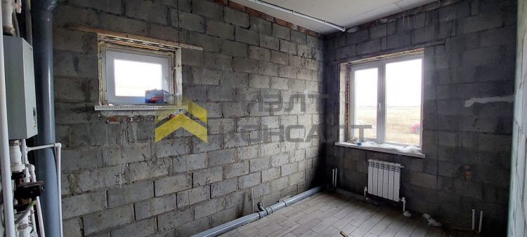 Дом, 135м², 7.50 соток, 2 этажа, 4 комн., стены: Кирпич миниатюра 18