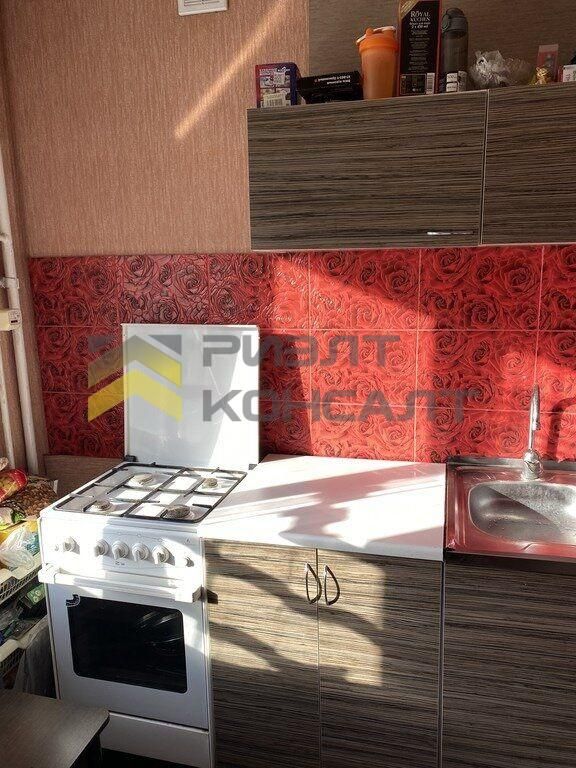 2-комн. квартира, Вторичка, 45м², 4/5 этаж