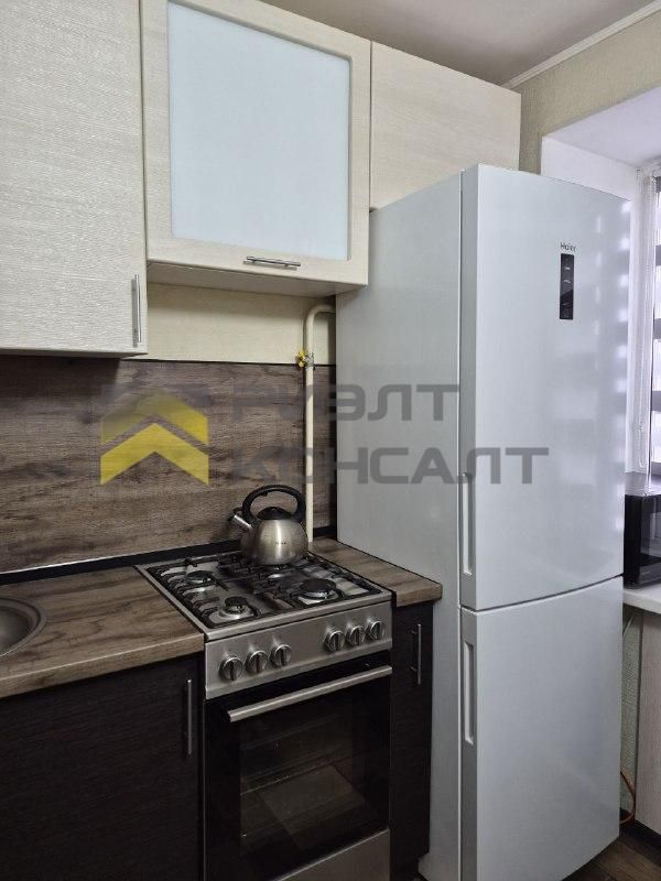 2-комн. квартира, Вторичка, 45м², 6/9 этаж