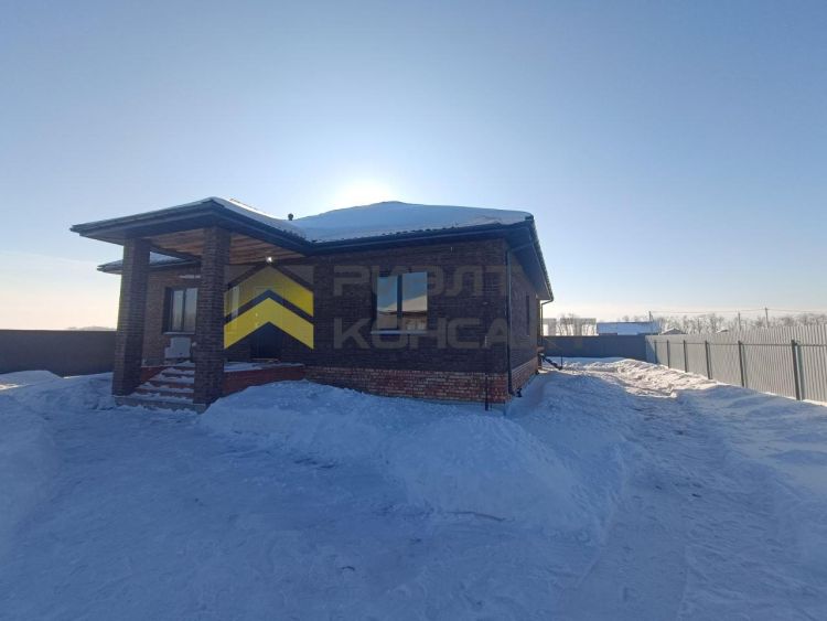 Дом, 106м², 8 соток, 1 этаж, 4 комн., стены: Кирпич миниатюра 3