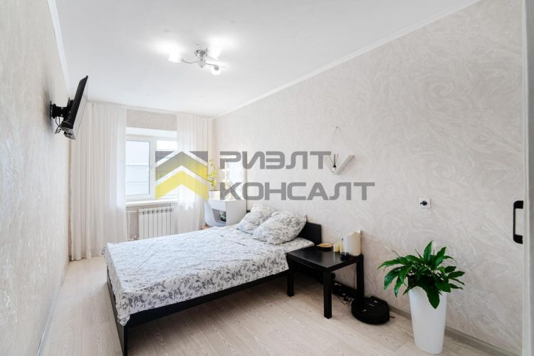 3-комн. квартира, Вторичка, 60м², 5/5 этаж