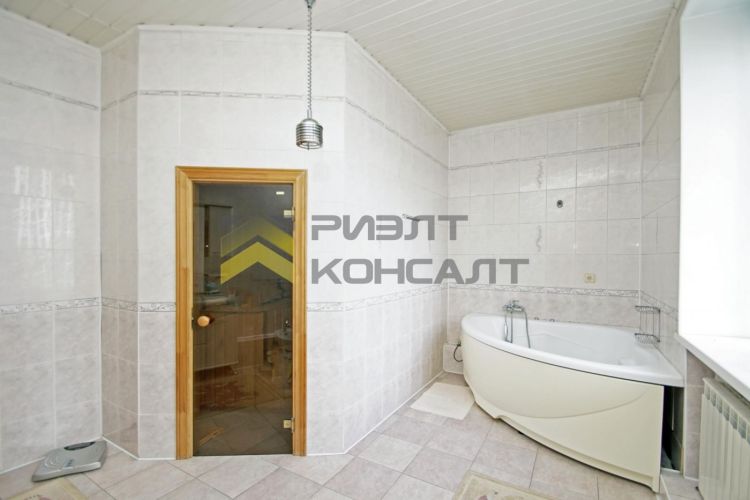 Коттедж, 385м², 14.60 соток, 2 этажа, 5 комн., стены: Кирпич миниатюра 25