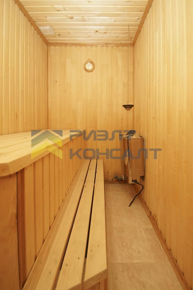 Коттедж, 385м², 14.60 соток, 2 этажа, 5 комн., стены: Кирпич миниатюра 26