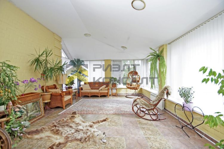 Коттедж, 385м², 14.60 соток, 2 этажа, 5 комн., стены: Кирпич миниатюра 27