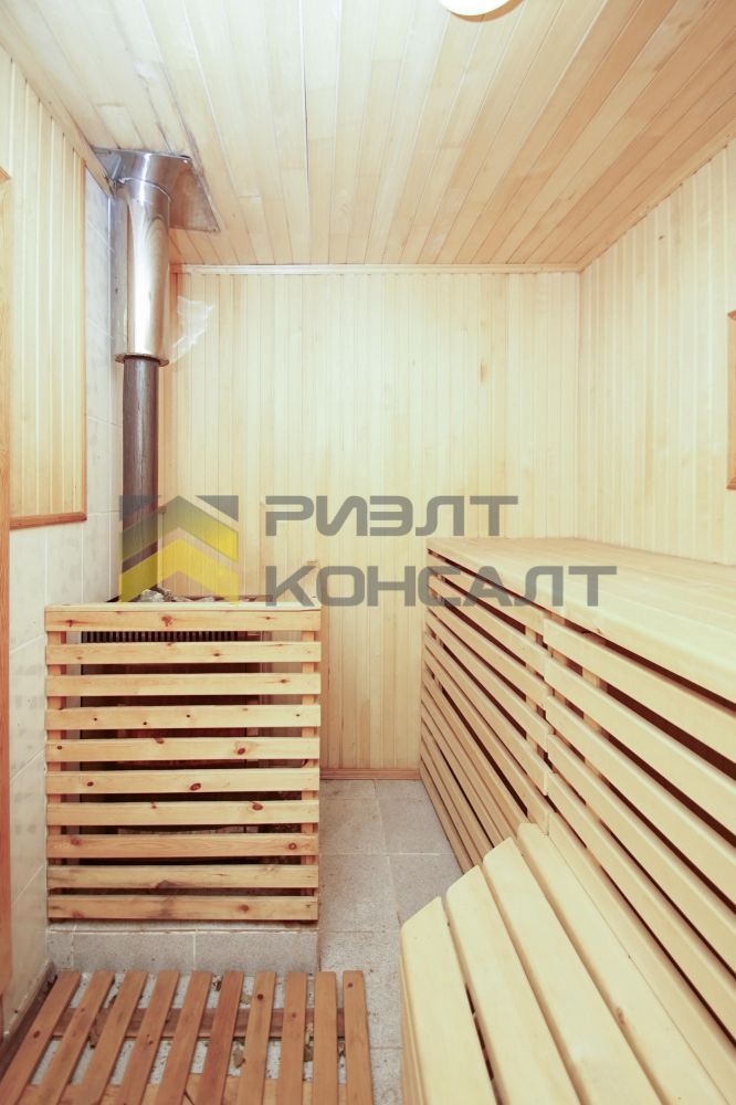 Коттедж, 385м², 14.60 соток, 2 этажа, 5 комн., стены: Кирпич миниатюра 36