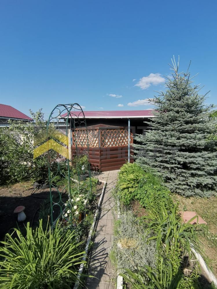 Дача, 43м², 6 соток, 2 этажа, 2 комн., стены: Кирпич миниатюра 4