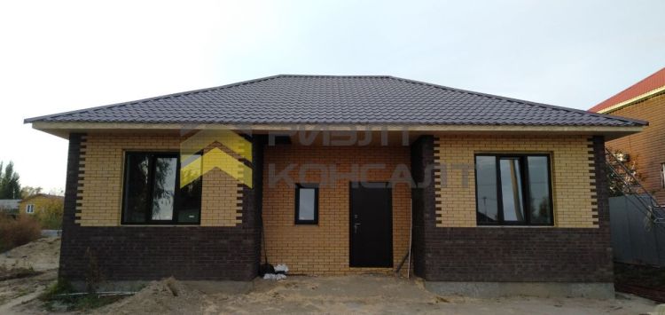 Дом, 97м², 5.50 соток, 1 этаж, 3 комн., стены: Кирпич