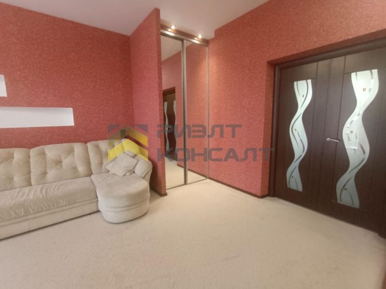 2-комн. квартира, Вторичка, 56.70м², 3/4 этаж