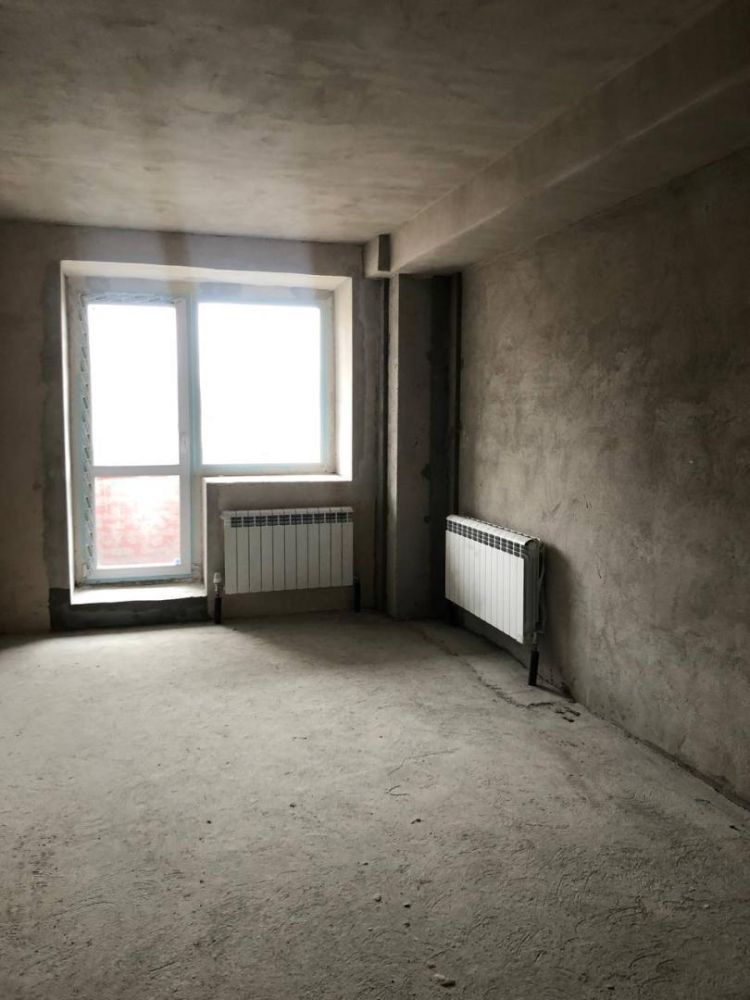 2-комн. квартира, Вторичка, 58.80м², 1/10 этаж