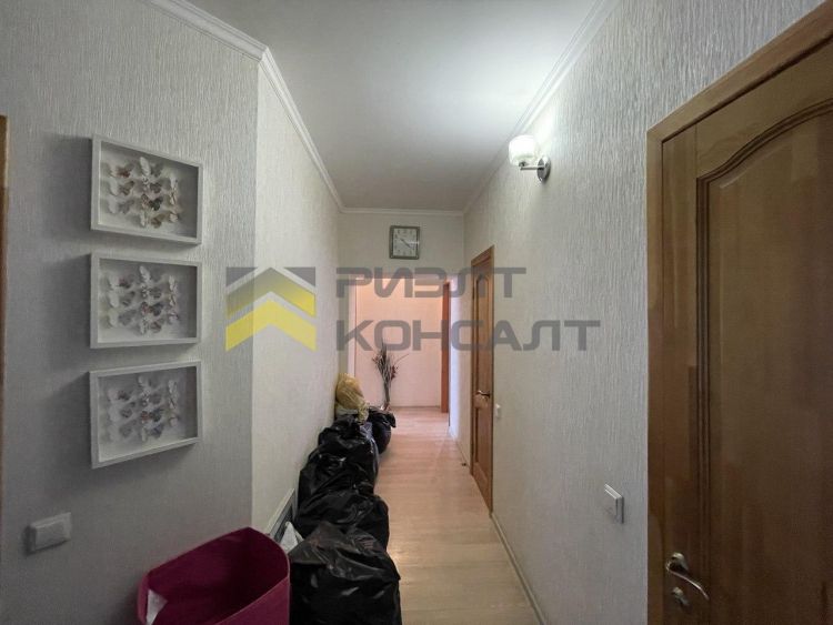 2-комн. квартира, Вторичка, 79.75м², 5/12 этаж