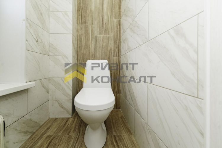 Коттедж, 448м², 5 соток, 2 этажа, 5 комн., стены: Кирпич миниатюра 12