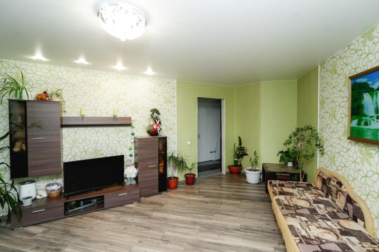 3-комн. квартира, Вторичка, 83.30м², 2/5 этаж миниатюра 13