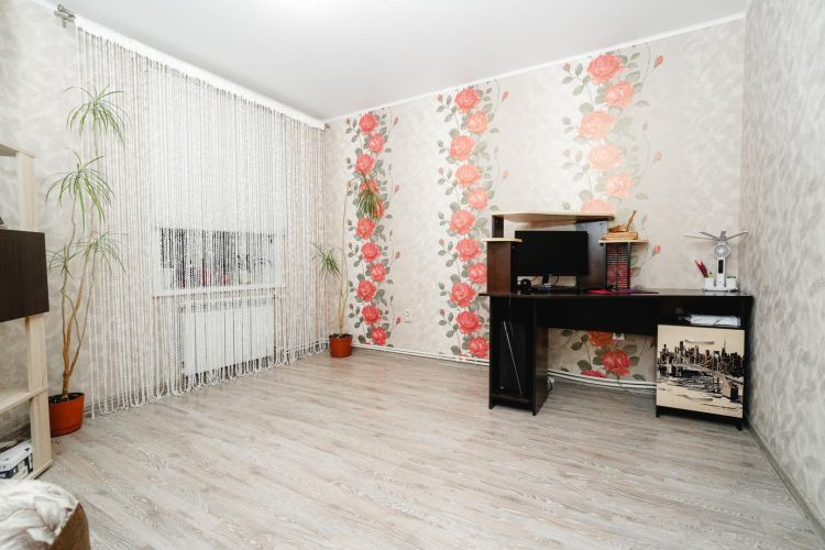 3-комн. квартира, Вторичка, 83.30м², 2/5 этаж миниатюра 15