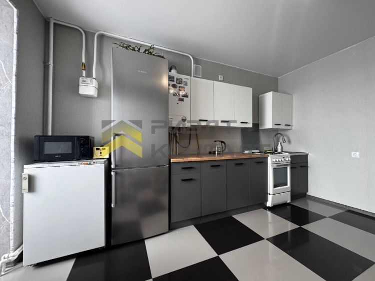 3-комн. квартира, Вторичка, 83.30м², 2/5 этаж миниатюра 3