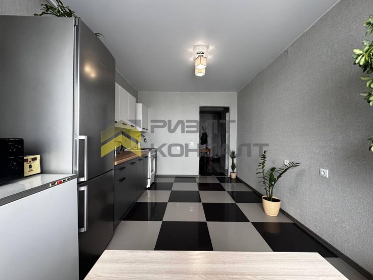 3-комн. квартира, Вторичка, 83.30м², 2/5 этаж миниатюра 6