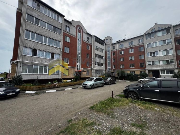 3-комн. квартира, Вторичка, 83.30м², 2/5 этаж миниатюра 26