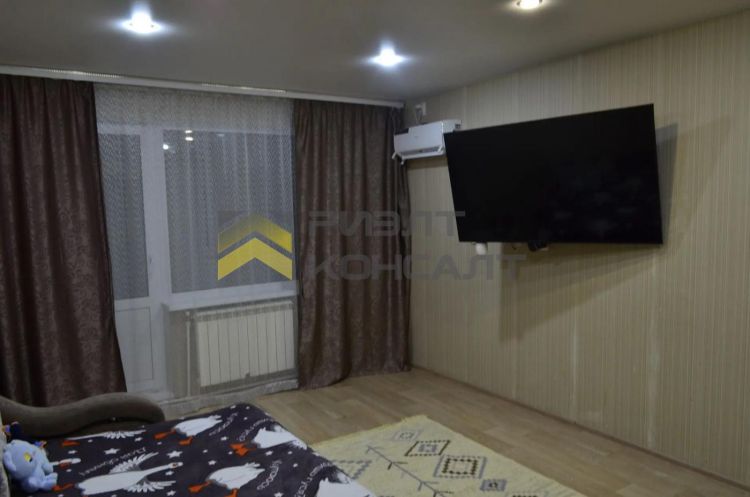 4-комн. квартира, Вторичка, 78.60м², 3/3 этаж миниатюра 2