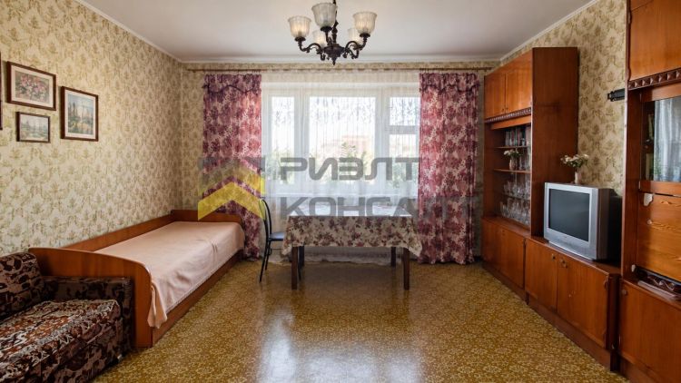 3-комн. квартира, Вторичка, 68.20м², 8/12 этаж