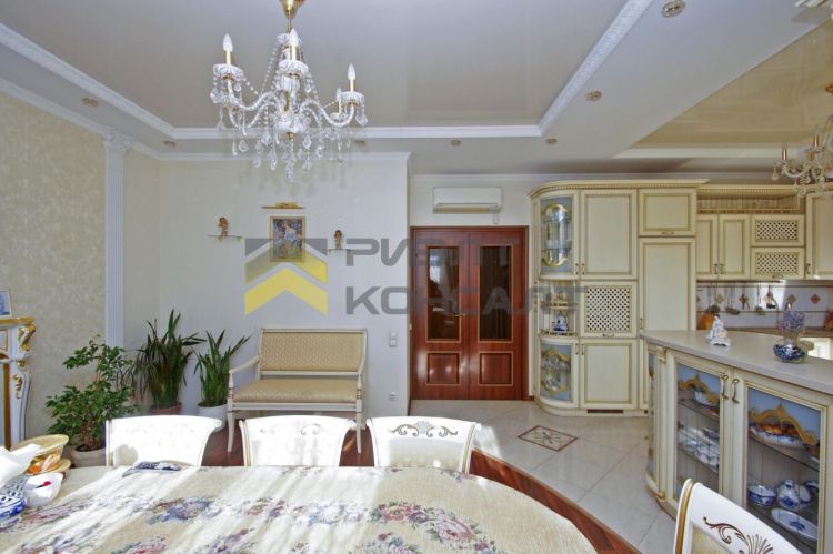 5-комн. квартира, Вторичка, 145.30м², 3/9 этаж миниатюра 3