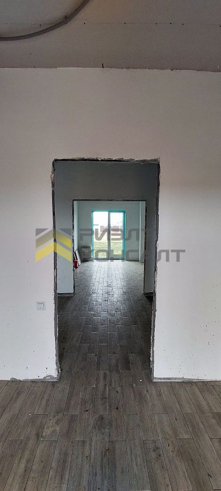 Дом, 136м², 9 соток, 1 этаж, 4 комн., стены: Кирпич миниатюра 14