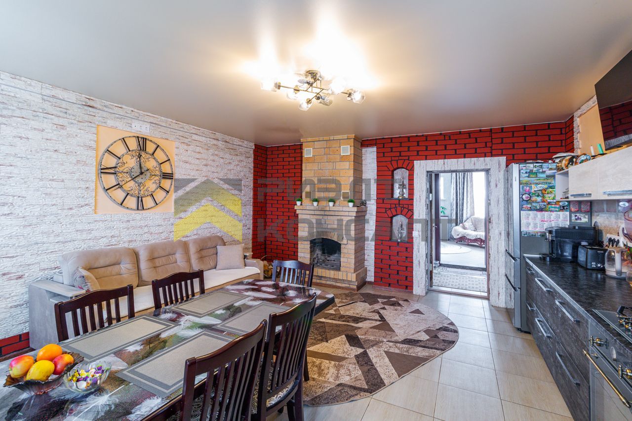 Дом, 185м², 14 соток, 2 этажа, 4 комн., стены: Кирпич миниатюра 5