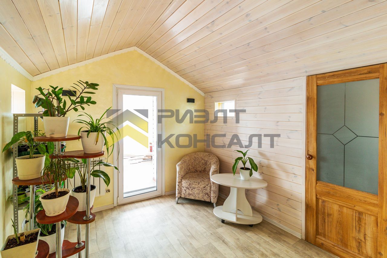 Дом, 185м², 14 соток, 2 этажа, 4 комн., стены: Кирпич миниатюра 17