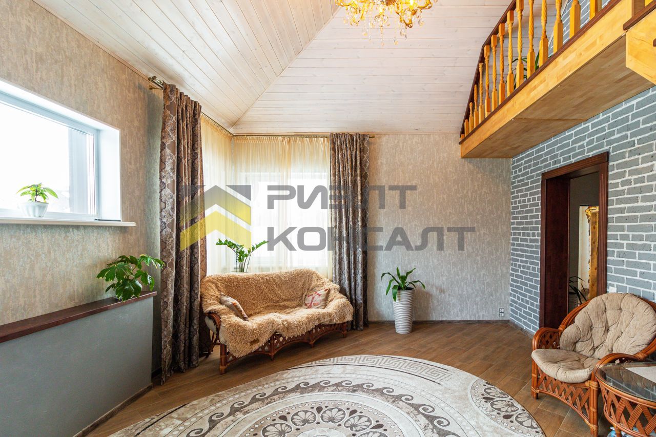 Дом, 185м², 14 соток, 2 этажа, 4 комн., стены: Кирпич миниатюра 23