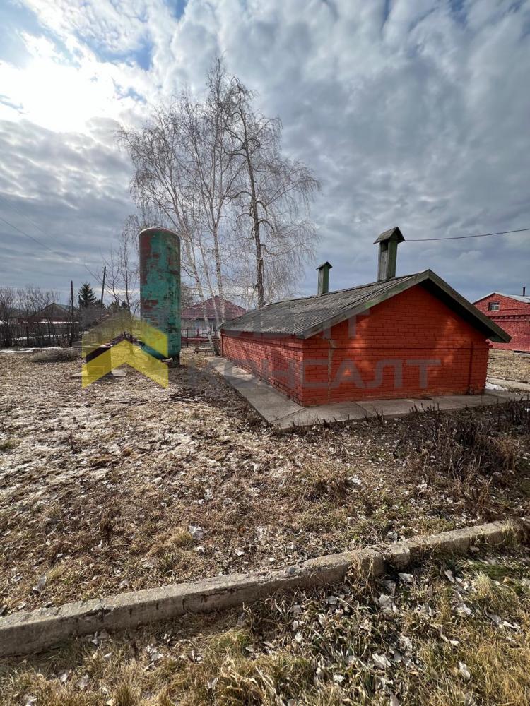 Коттедж, 262.70м², 26 соток, 2 этажа, 8 комн., стены: Кирпич миниатюра 35