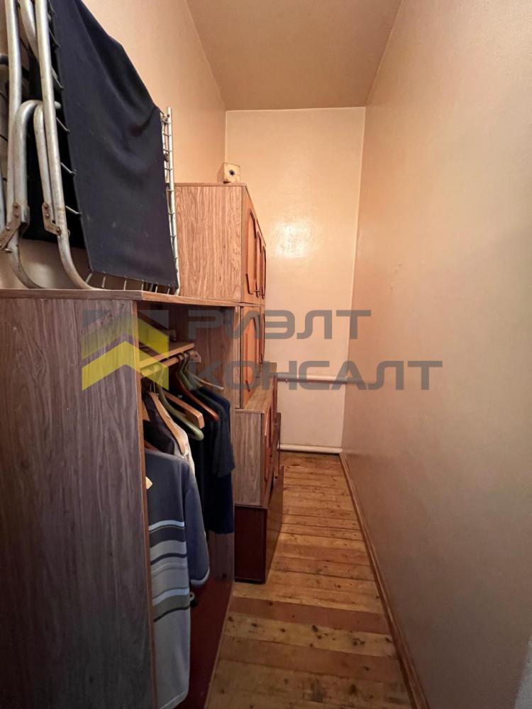 Коттедж, 262.70м², 26 соток, 2 этажа, 8 комн., стены: Кирпич миниатюра 23