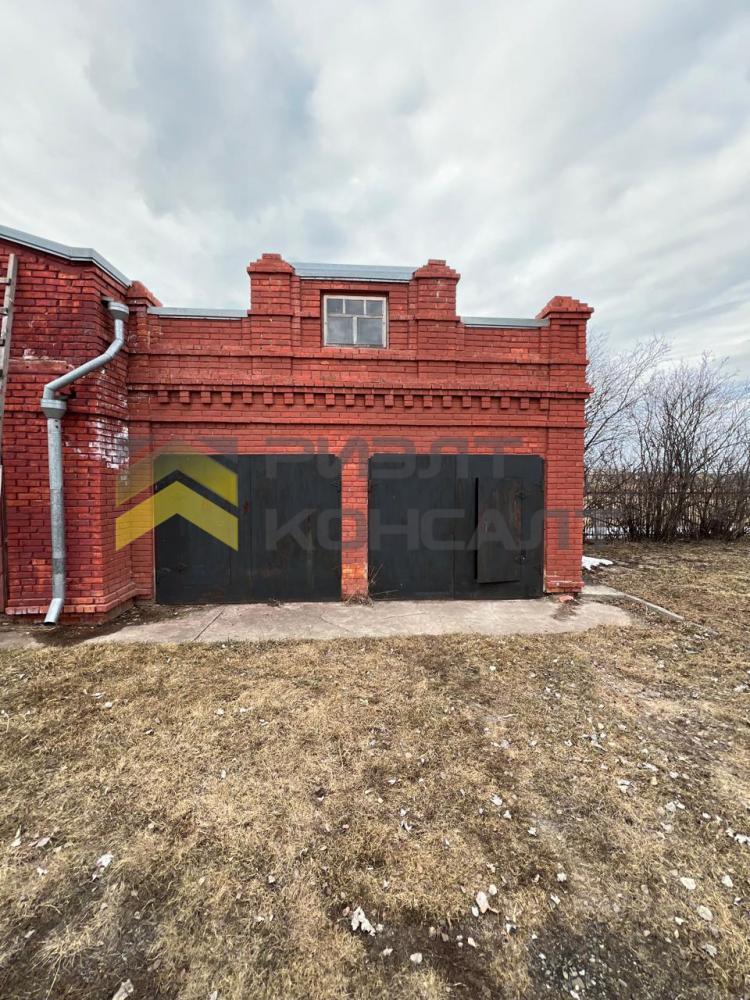Коттедж, 262.70м², 26 соток, 2 этажа, 8 комн., стены: Кирпич миниатюра 36