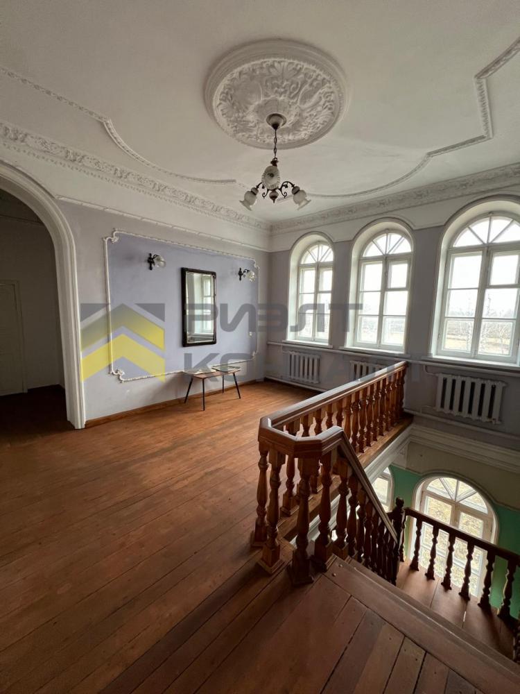 Коттедж, 262.70м², 26 соток, 2 этажа, 8 комн., стены: Кирпич миниатюра 10