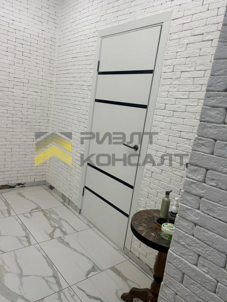 Дом, 115м², 17 соток, 1 этаж, 3 комн., стены: Кирпич миниатюра 6