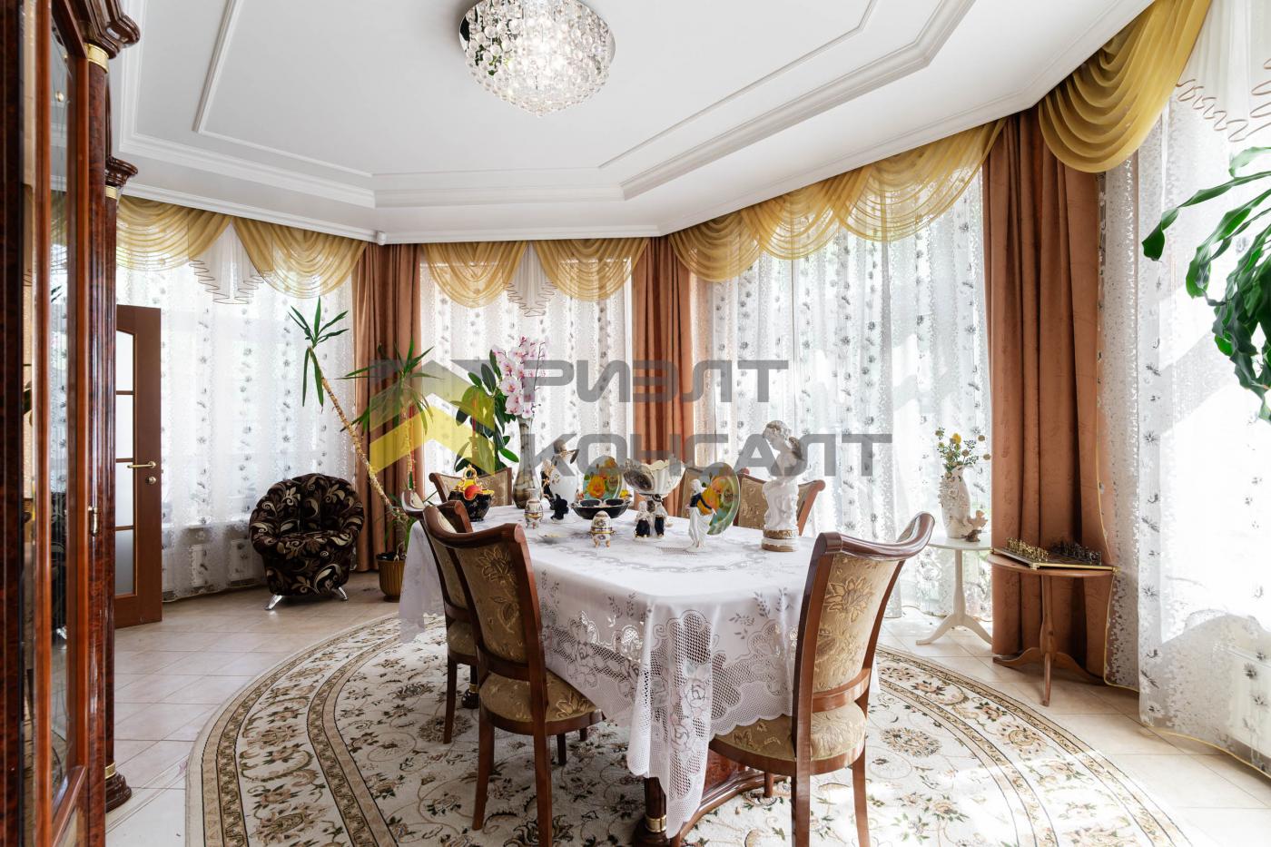 Коттедж, 530м², 15 соток, 2 этажа, 8 комн., стены: Кирпич миниатюра 6