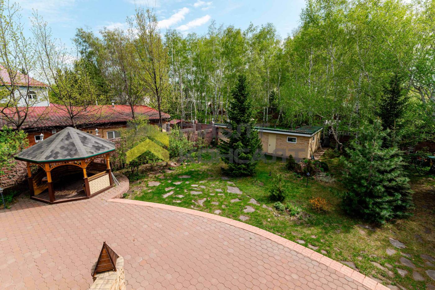 Коттедж, 530м², 15 соток, 2 этажа, 8 комн., стены: Кирпич миниатюра 31