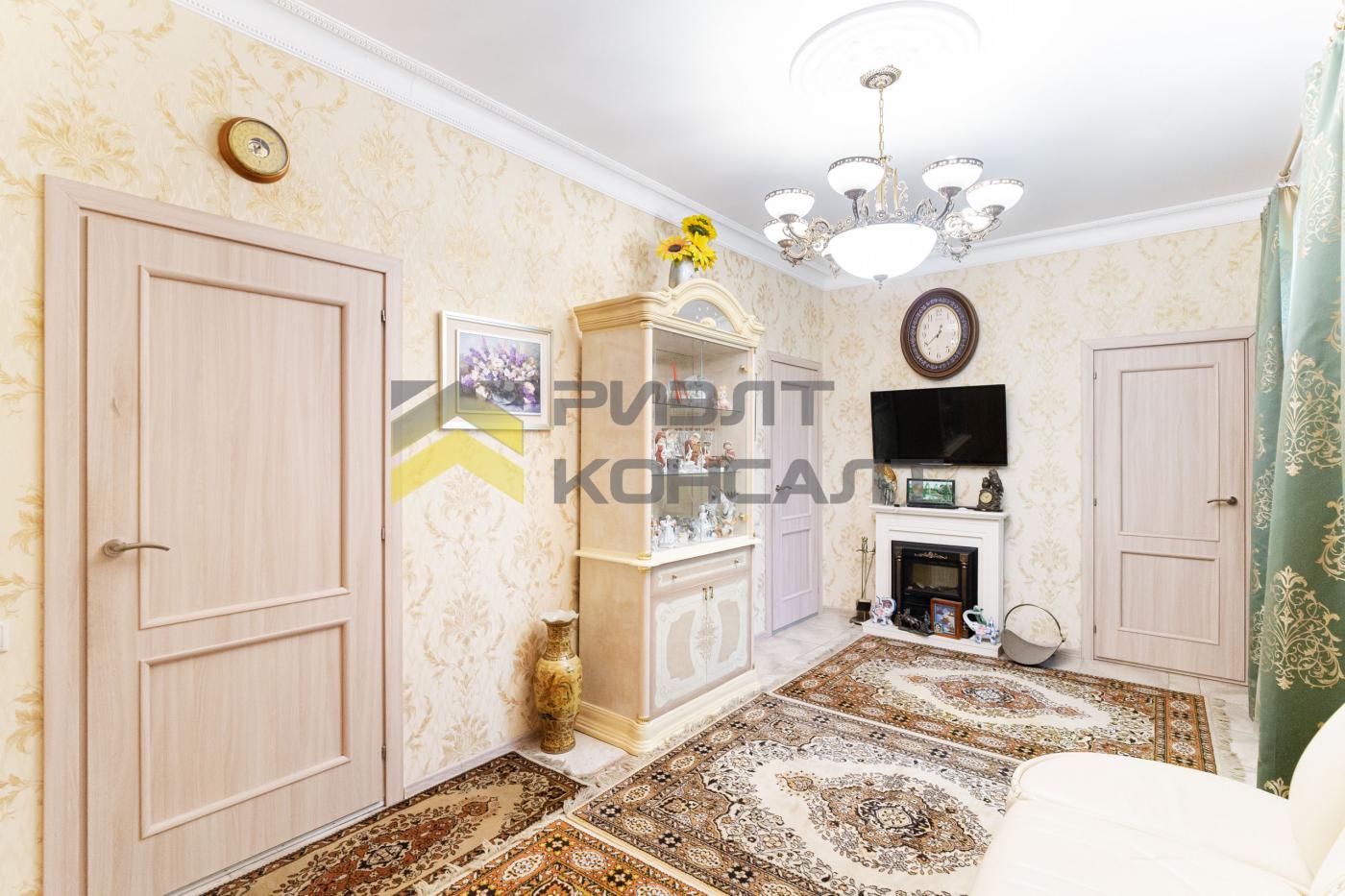 Коттедж, 530м², 15 соток, 2 этажа, 8 комн., стены: Кирпич миниатюра 30