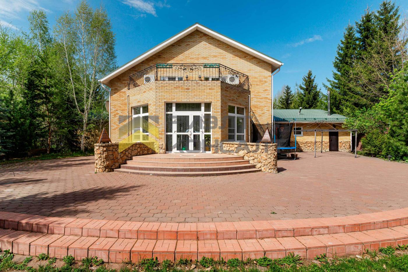 Коттедж, 530м², 15 соток, 2 этажа, 8 комн., стены: Кирпич миниатюра 34