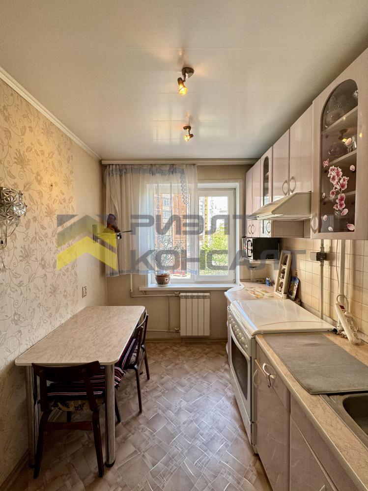 3-комн. квартира, Вторичка, 60.50м², 4/9 этаж миниатюра 12