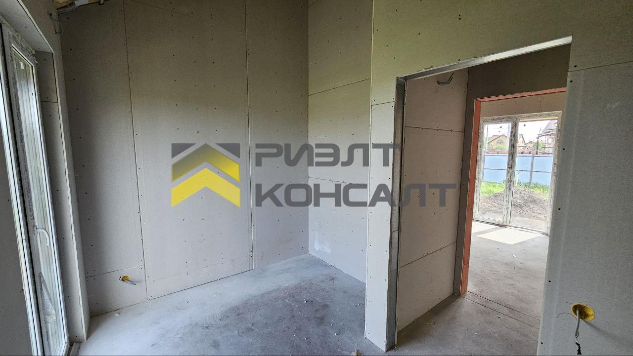 Дом, 80м², 8 соток, 1 этаж, 4 комн., стены: Бревно миниатюра 10