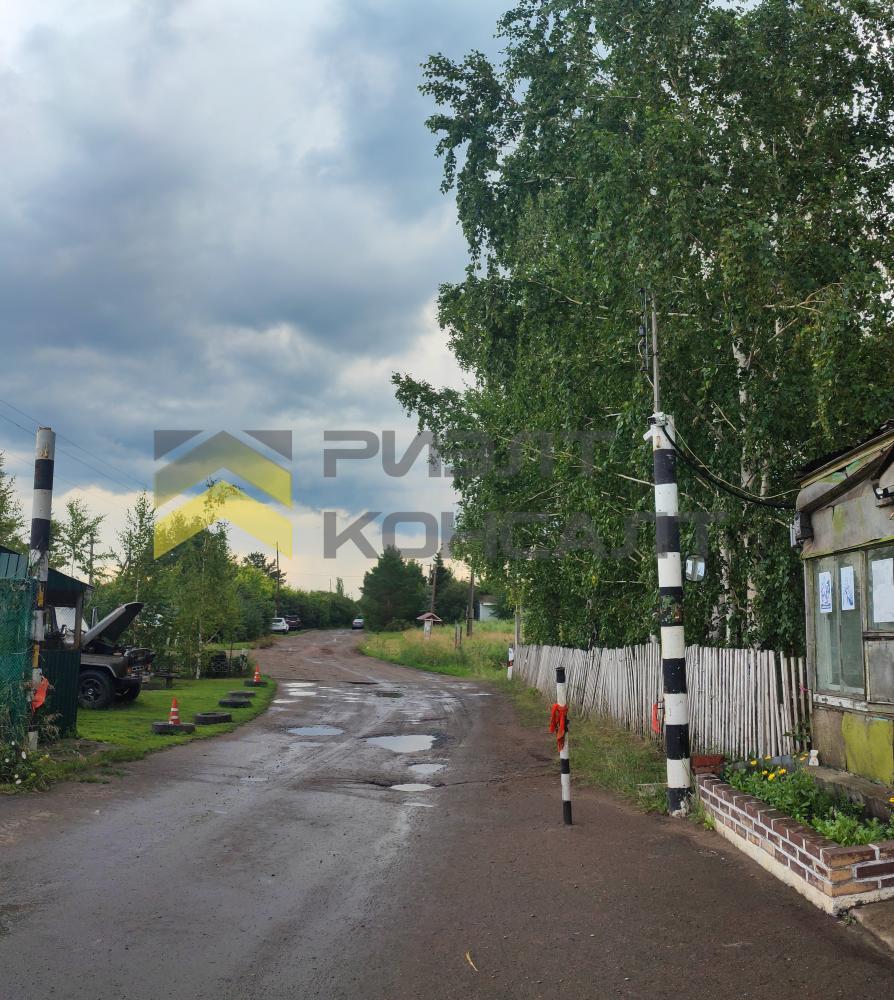 Дача, 30м², 6 соток, 1 этаж, 2 комн., стены: Кирпич миниатюра 32