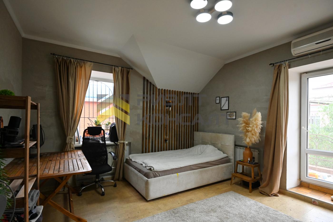 Коттедж, 300м², 8.50 соток, 3 этажа, 6 комн., стены: Кирпич миниатюра 31