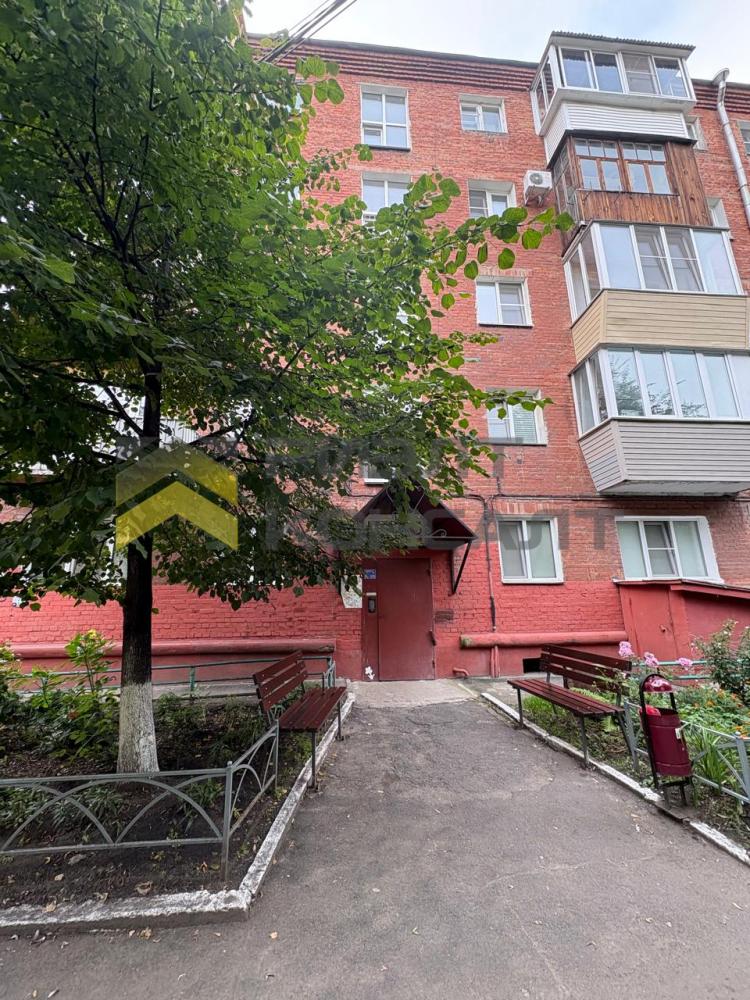 2-комн. квартира, Вторичка, 42.30м², 2/5 этаж миниатюра 2